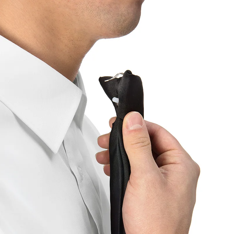 CLIP TIE