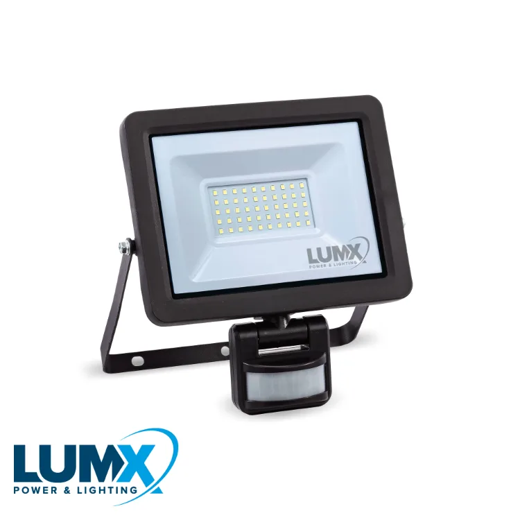 LUMX Projecteur murale LED - WSS-30, avec détecteur, 30 W, IP 65 (EX LM 31730S)